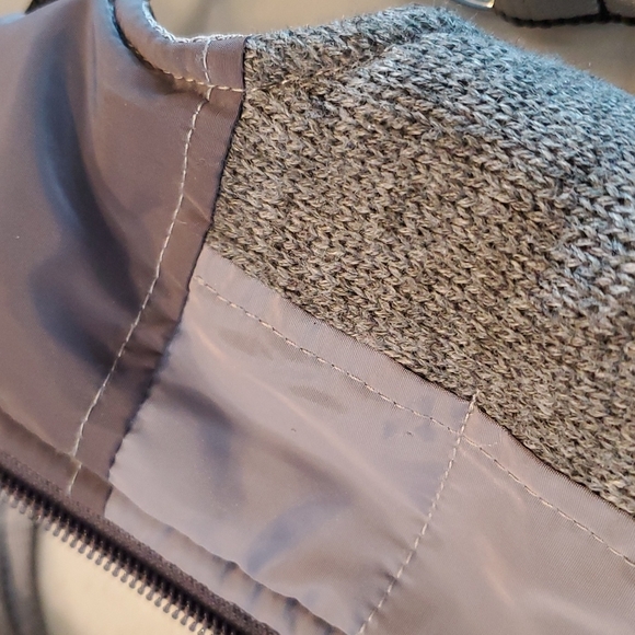 XS great dog jacket with leash hardware - Picture 12 of 14